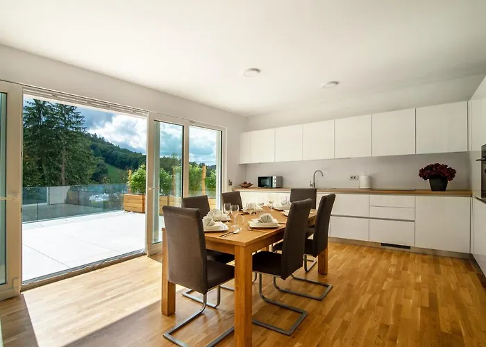 Апартаменты De Roya