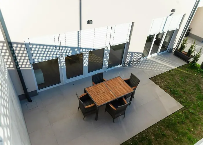 Апартаменты De Roya Рогашка Слатина